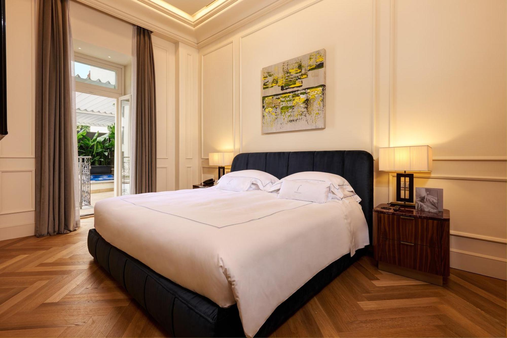 The First Arte - Preferred & Hotel Roma